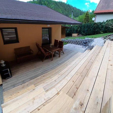 Lisny 105 Cely Novy Dum Se Zahradou U Jizery A Cyklo-Stezky New House By Jizera River And Bicycle Path Zelezny Brod 외부 사진