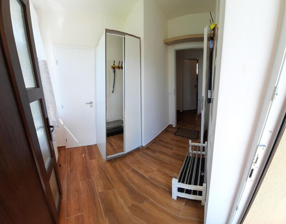 Lisny 105 Cely Novy Dum Se Zahradou U Jizery A Cyklo-Stezky New House By Jizera River And Bicycle Path Zelezny Brod 외부 사진